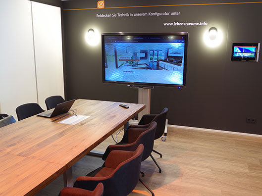- Showroom